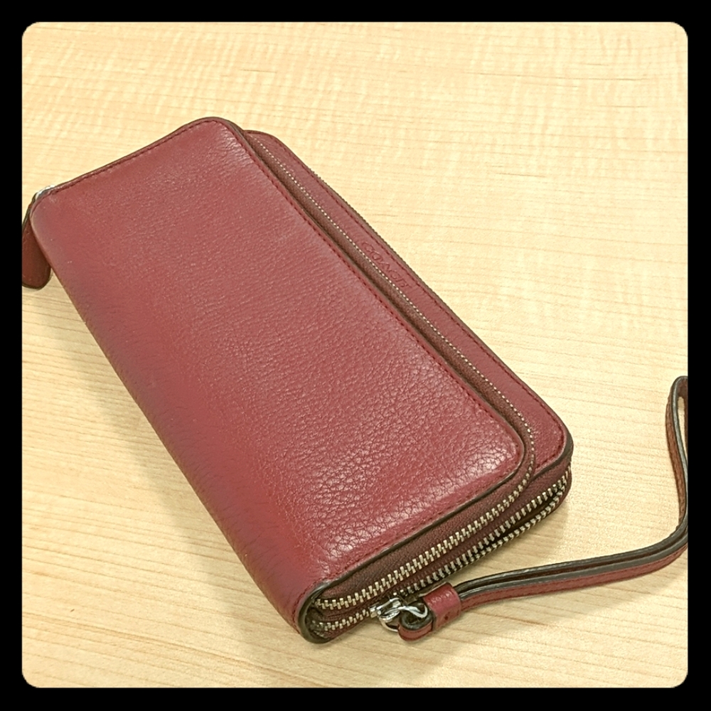 COACH double zipper wristlet wallet
